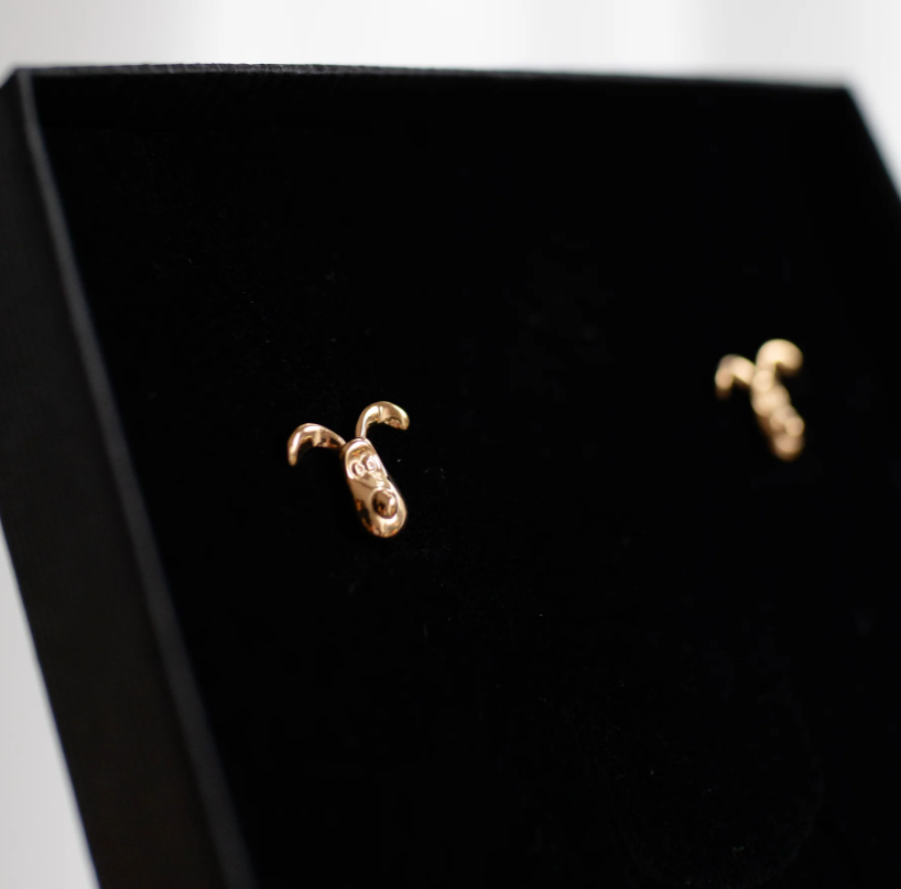 Gromit Stud Earrings (18ct Gold Vermeil)